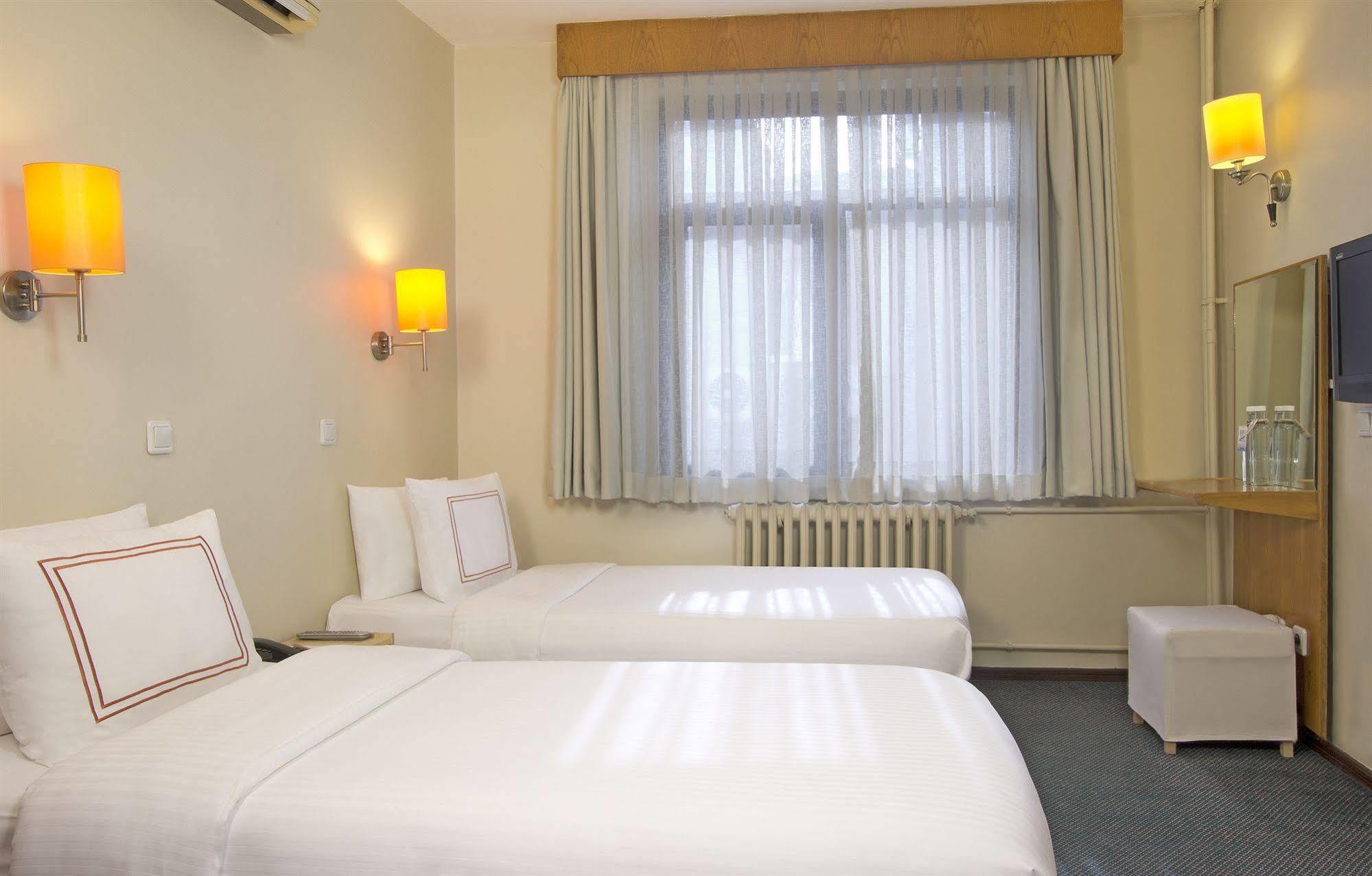 Ilkay Hotel 이스탄불 객실 사진