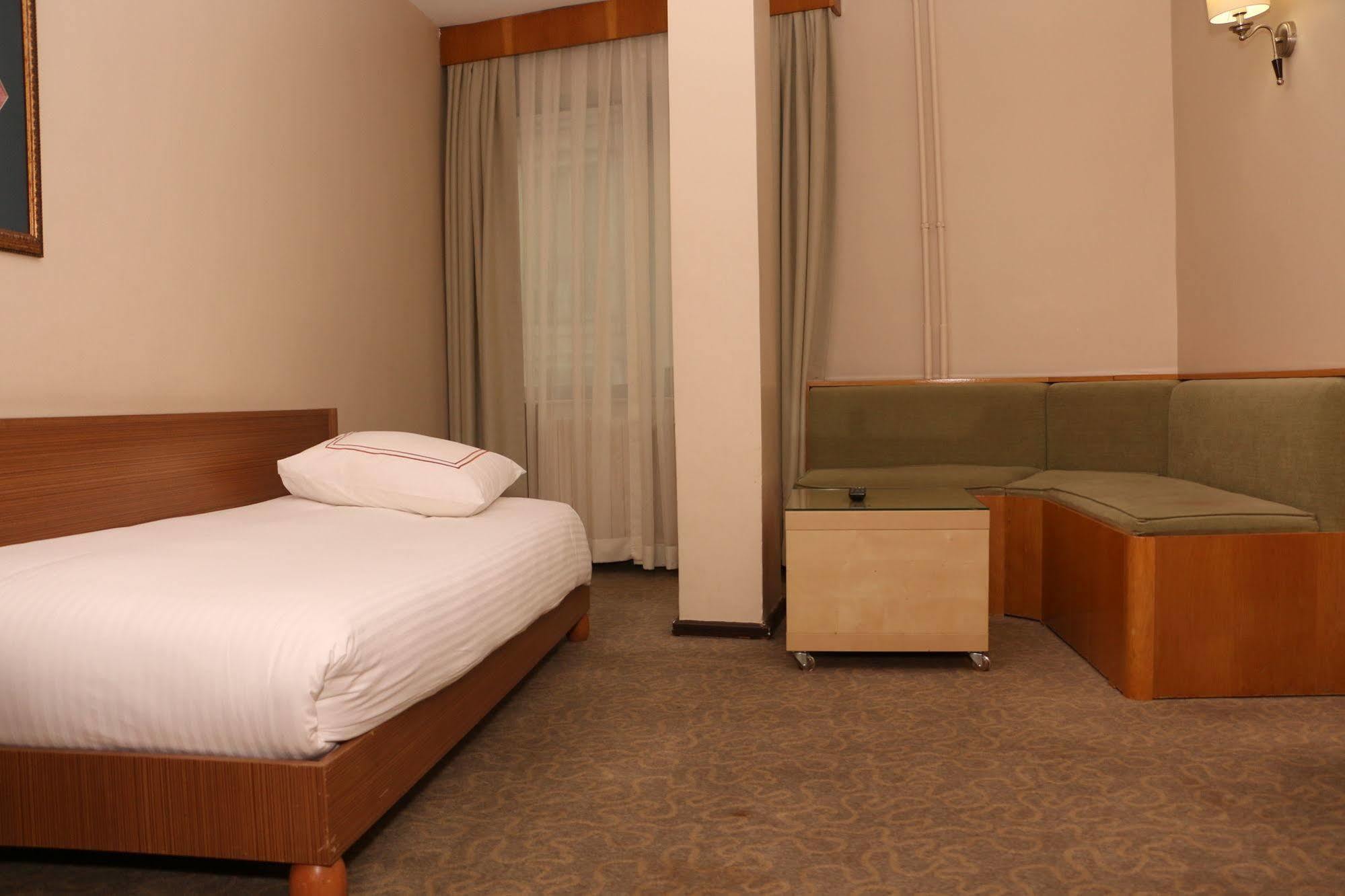 Ilkay Hotel 이스탄불 외부 사진